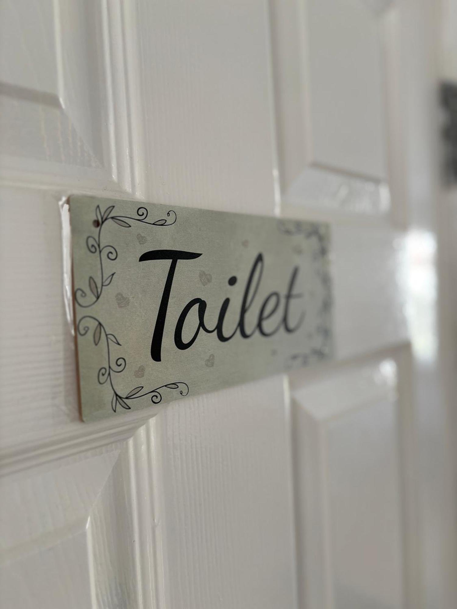 Luton Lodge - Newly Renovated Ideal For Short Stay, Close To Airport Train Station, Free Parking Off Street , Luxury Comfort In Low Price Eksteriør bilde