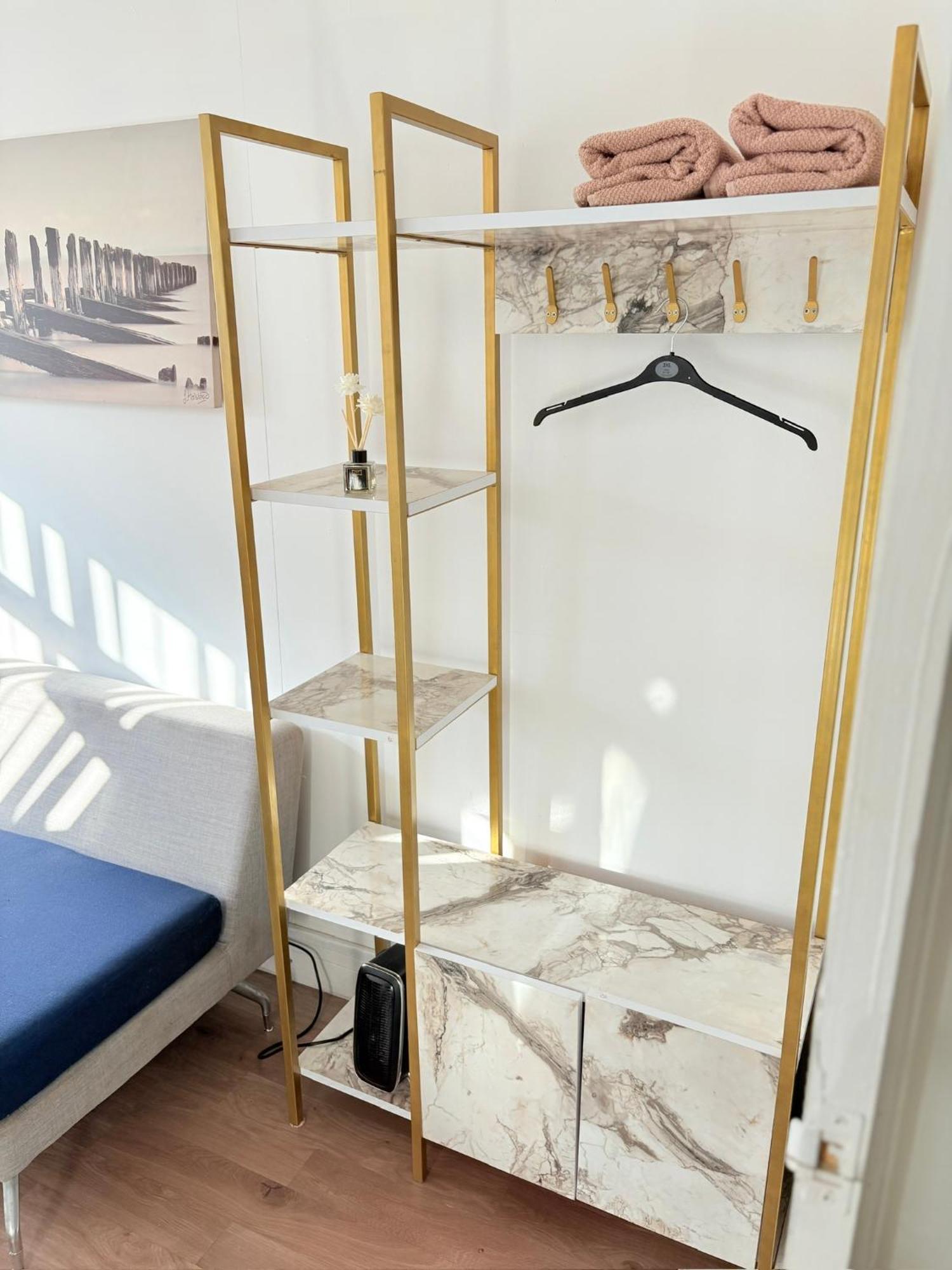 Luton Lodge - Newly Renovated Ideal For Short Stay, Close To Airport Train Station, Free Parking Off Street , Luxury Comfort In Low Price Eksteriør bilde